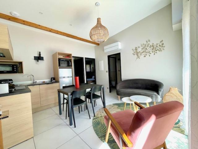 Domaine Le Vaxergues Apartment แซงตาฟริค ภายนอก รูปภาพ